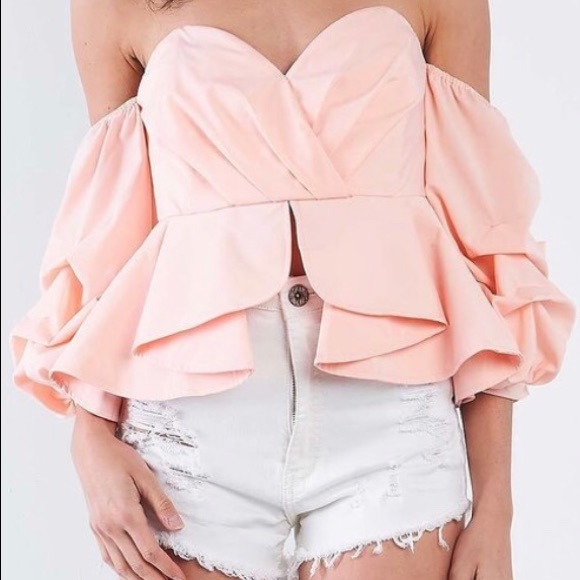 βΌοΈ Peach Puff Sleeve Peplum Top - Picture 3 of 4